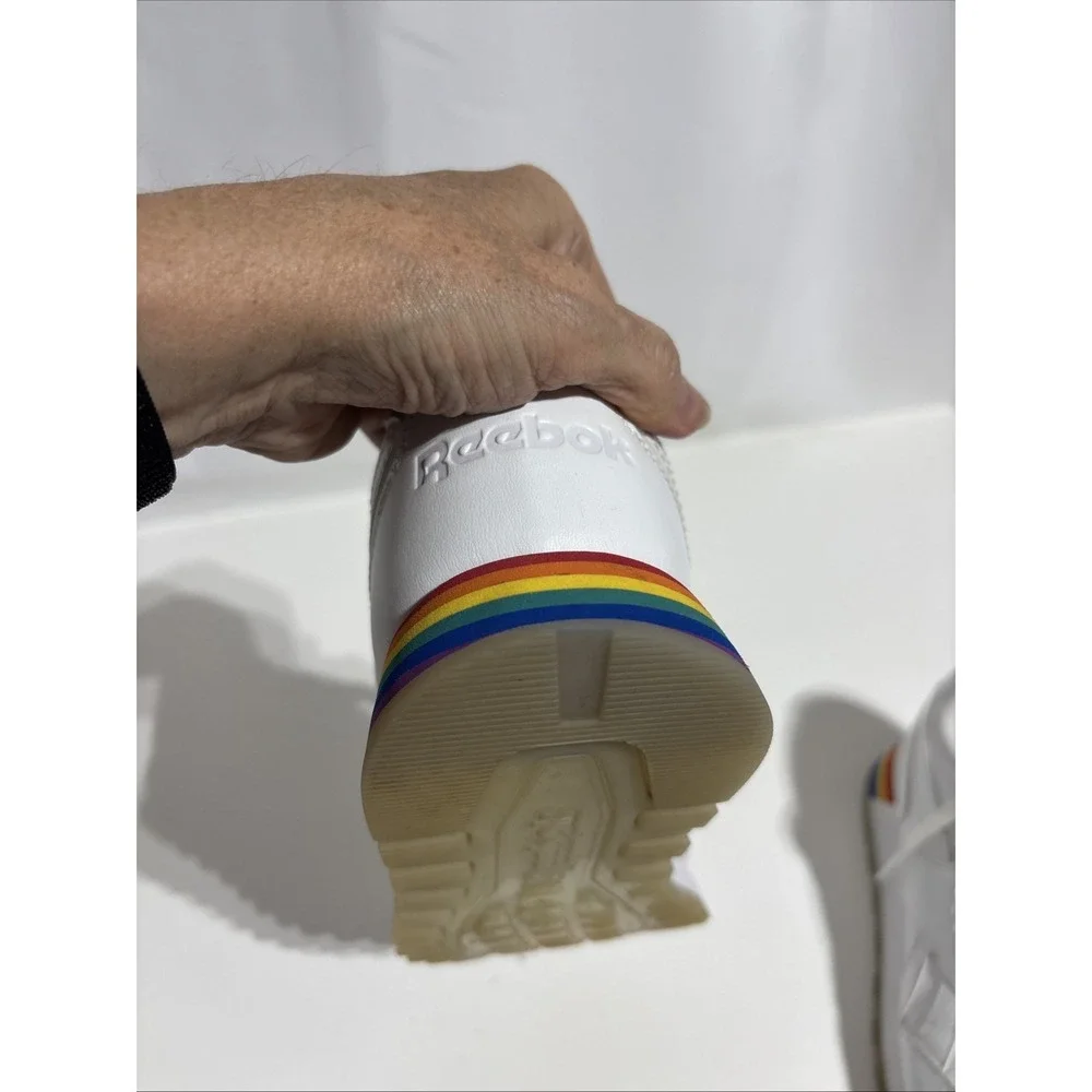 Reebok Harman Run Pride Shoes White/Rainbow Men's Size 5.5 FY5311 Pride Month